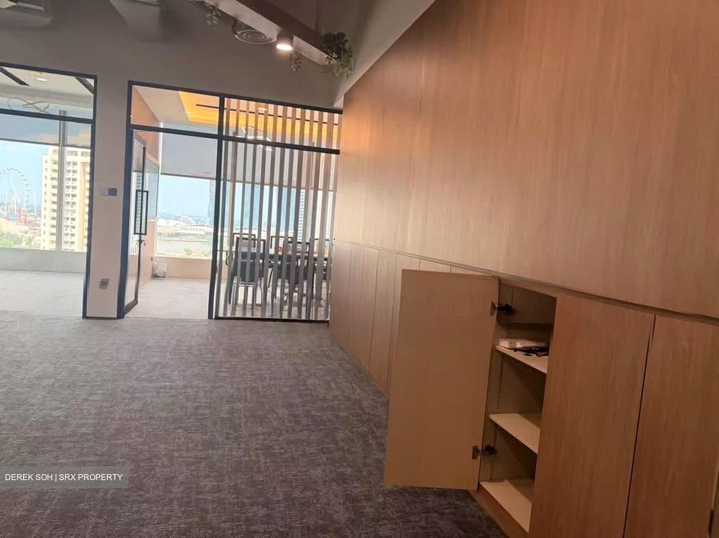 The Central (D1), Office #566804071